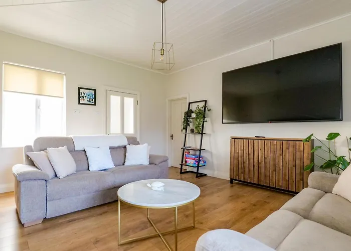 Cozy Connemara Family Retreat Hébergement de vacances *